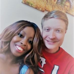 Meet your Posher, Myrha